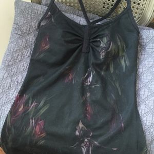 Lululemon Atma Tank NWT